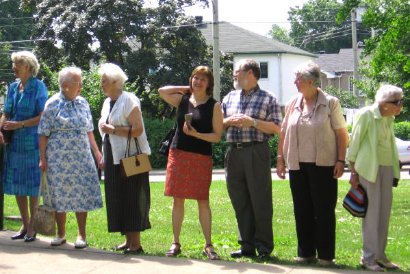 ???, Pearl Sargent, Edna Lee, Leslie & Keith Field, Michèle Bitauld, Betty Smith