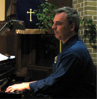 Piano accompanist 