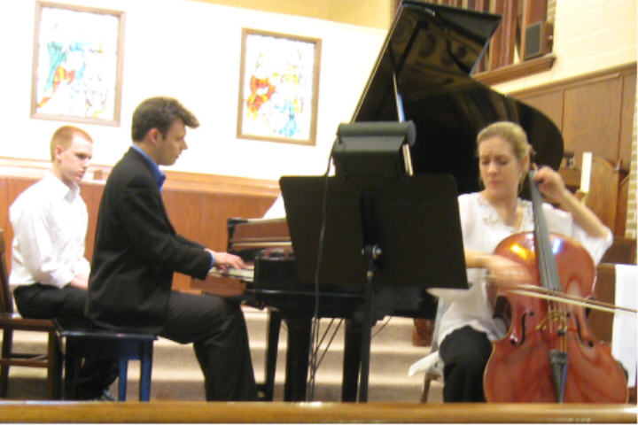 Chad Heltzel & No�mie Raymond-Friset in concert